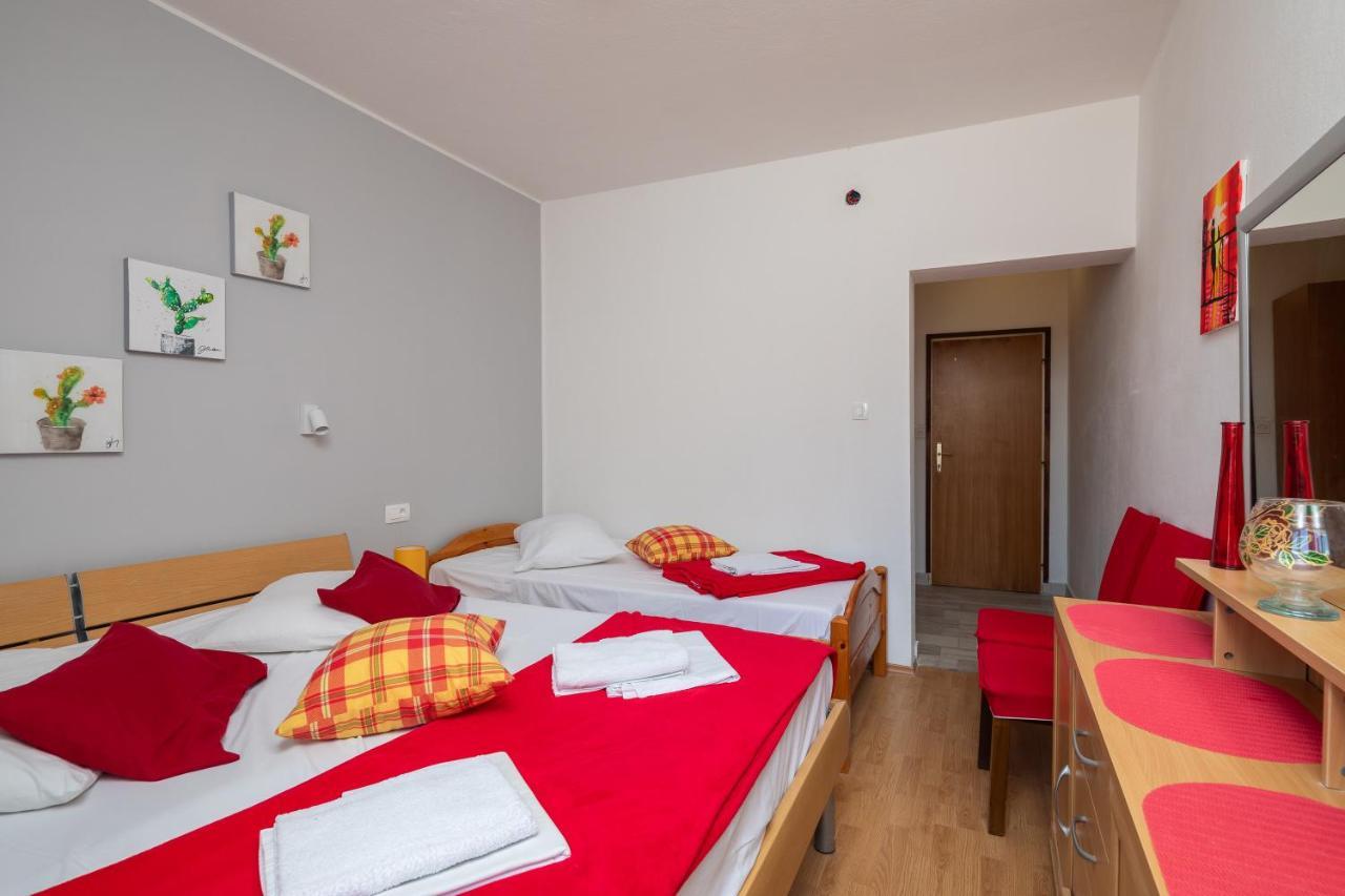 Beach Apartments Borovina Stanici Exterior photo